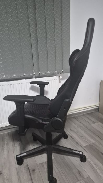 Vand scaun  gaming Legeng!
