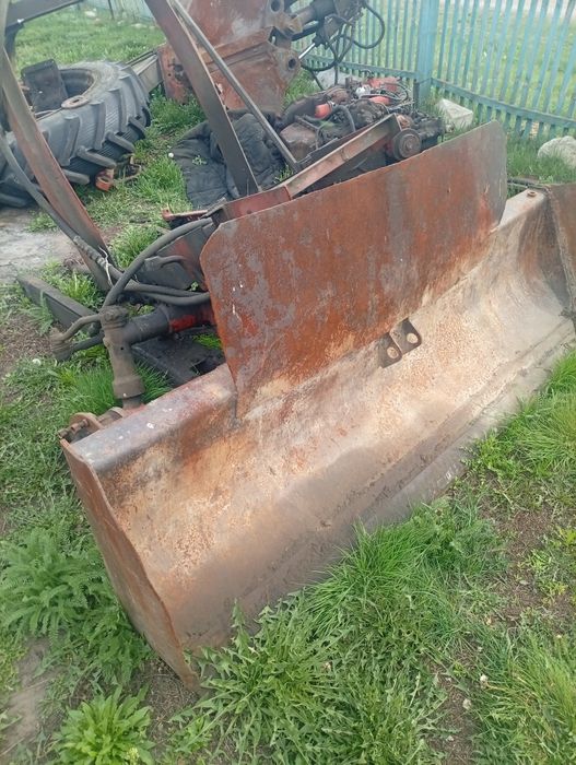 Трактор ЮМЗ Запчасти недорого