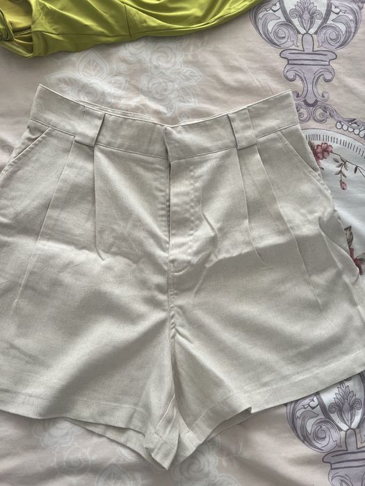 Къси гащи от лен