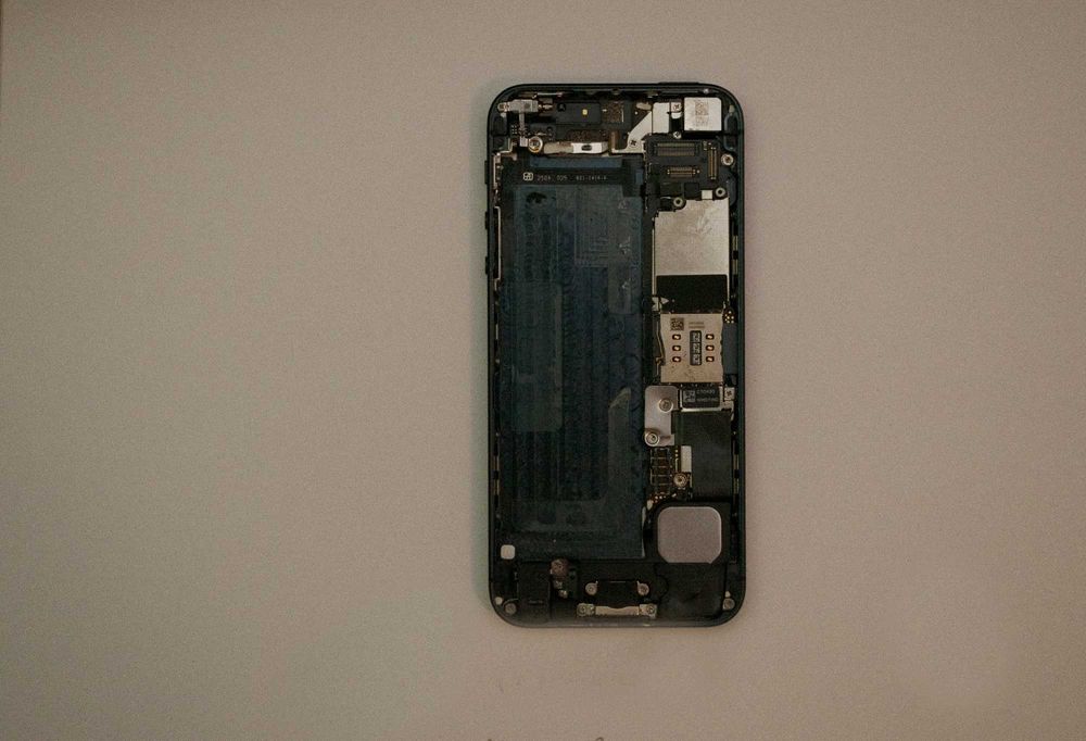 iPhone 6 и  iPhone5  за резервни части
