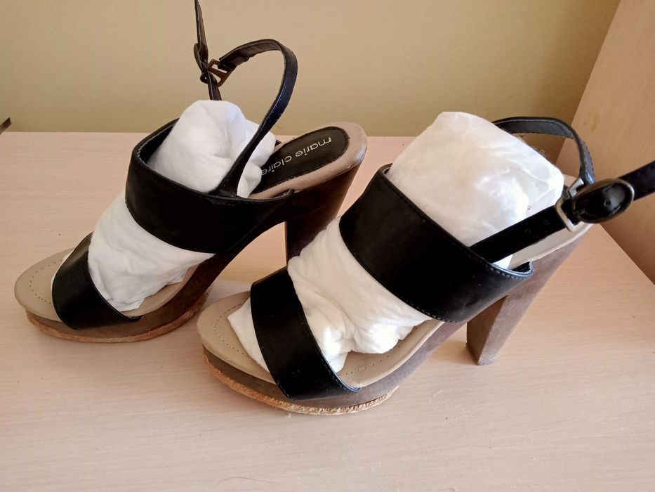 Басаножки на платформе