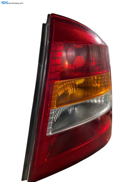 Stop Lampa Tripla Dreapta Opel Astra G Hatchback Scurt 1998 - 2007 Cod 13110930 [LR0271]