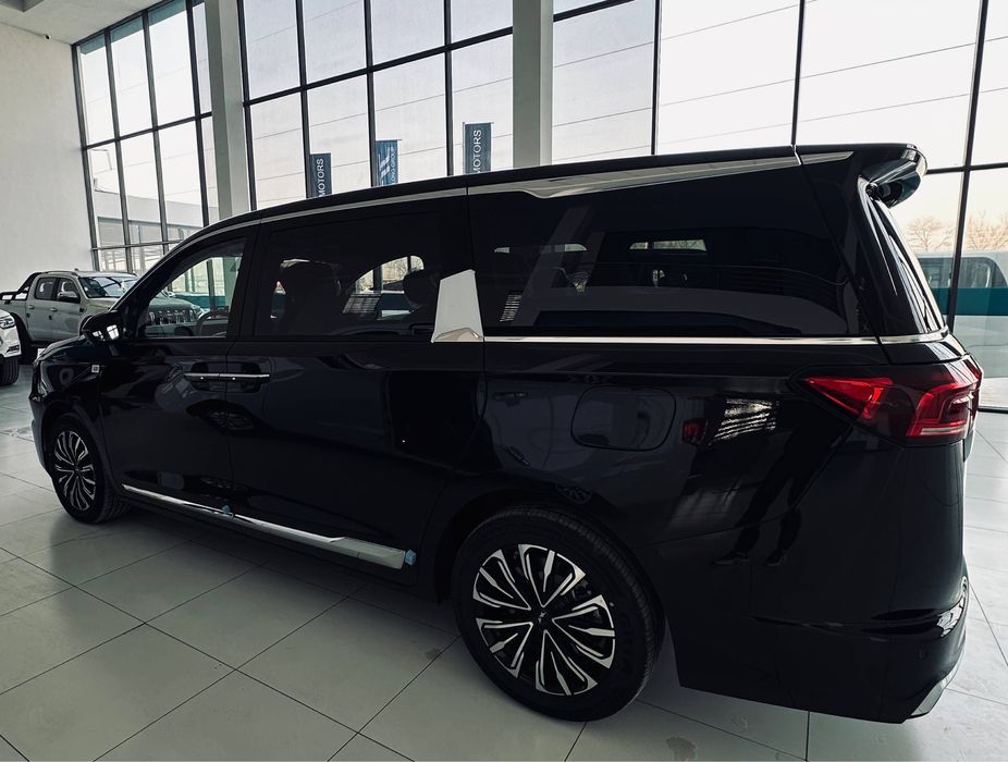 Jac Rf8 Miniven 7irinli benzin ikki litr turbo