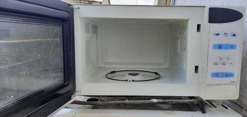СВЧ-печь Samsung на запчасти