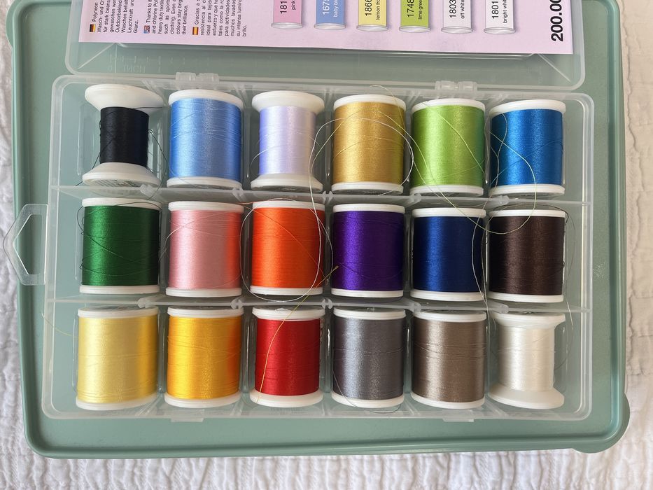 Mașină de brodat Brother VR – ca nouă, doar 24h folosită + accesorii