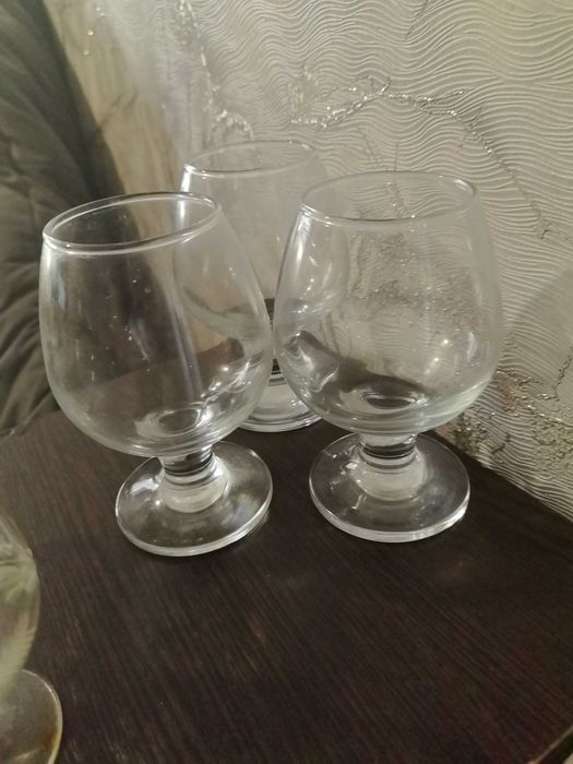 Бокалы под коньяк, вино