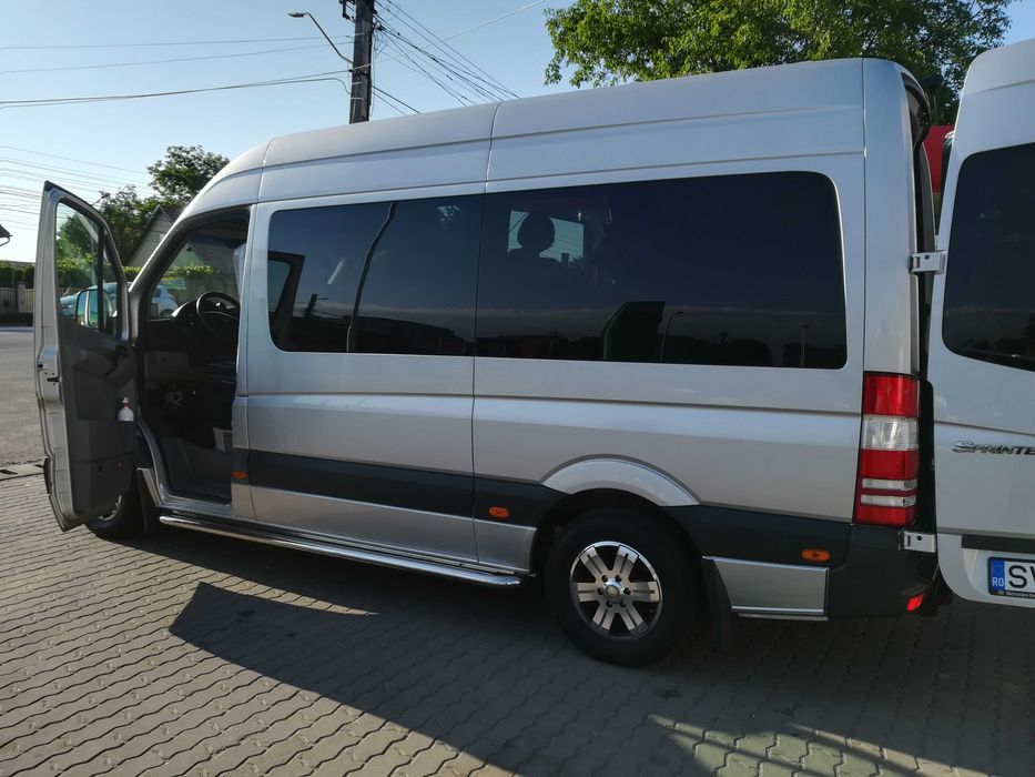 Transport persoane 8+1 din Rădăuți