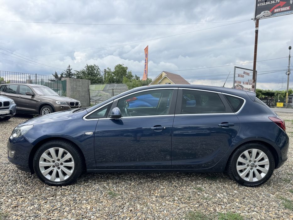 OPEL Astra 2011 — imagine 5