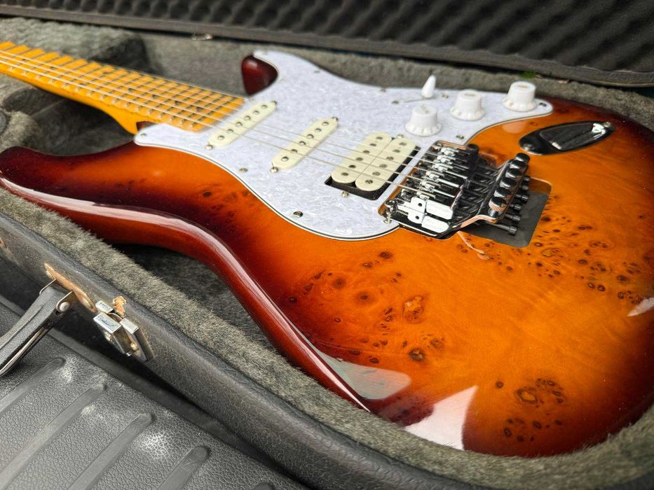 Fender Stratocaster - YM