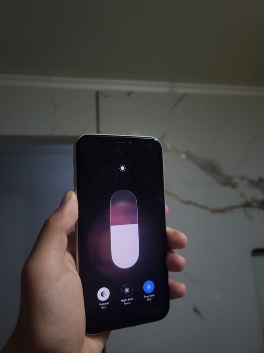 Айфон 11 64гб 100%срочно!!!