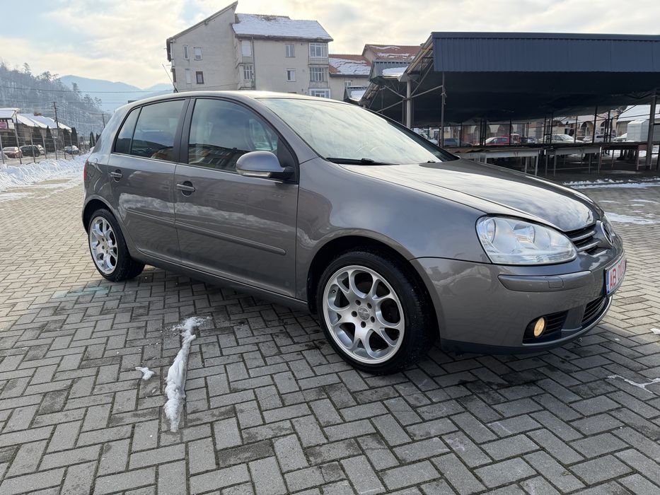 Vw golf 5 1.4 MPI model UNITED