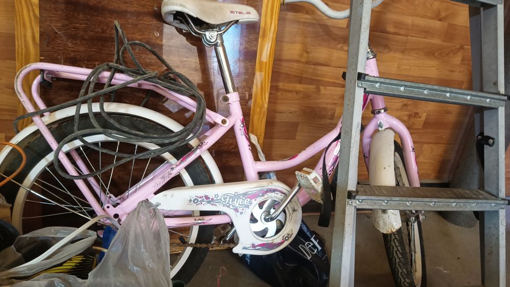 Продам велосипед 2 шт.