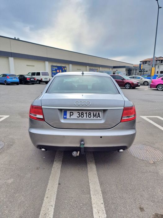 Audi A6 C6 sedan