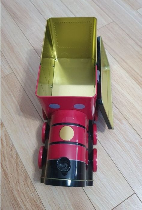 Trenuleț metalic 35 cm
