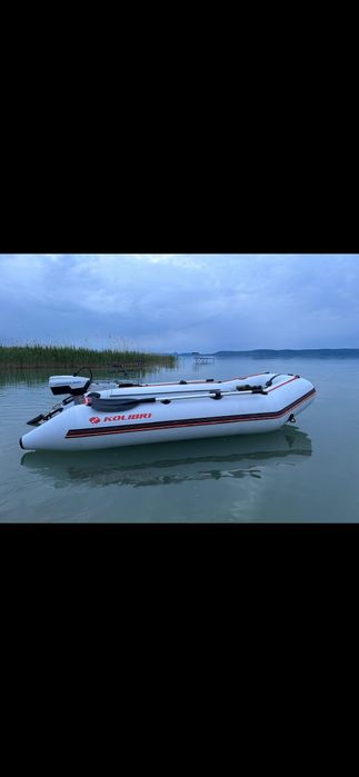 Barca kolibri km330
