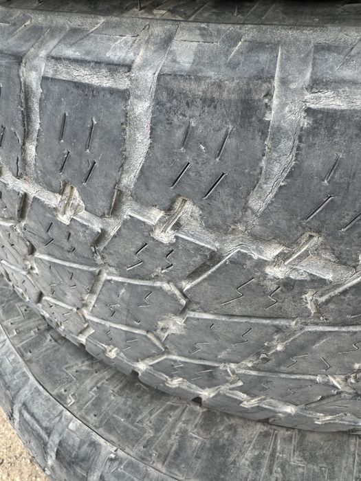 Шины 265/70/17 . А/Т
