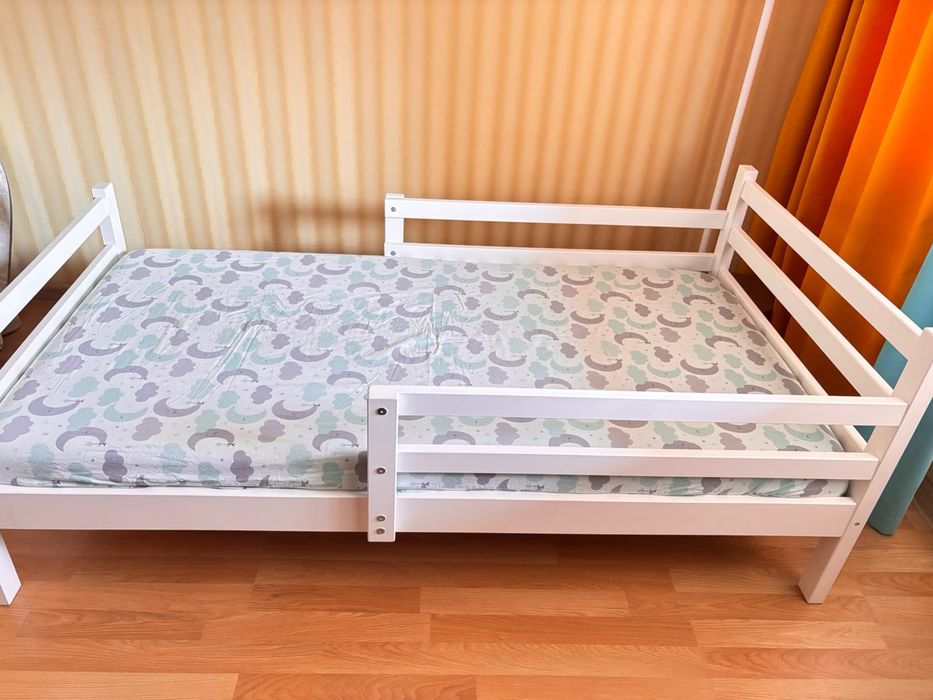 Продам кроватку детскую