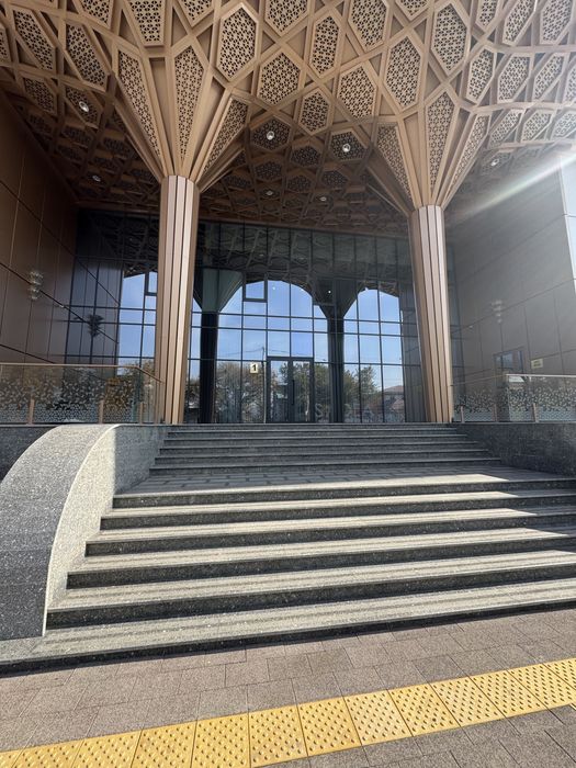 Окна двери витражи