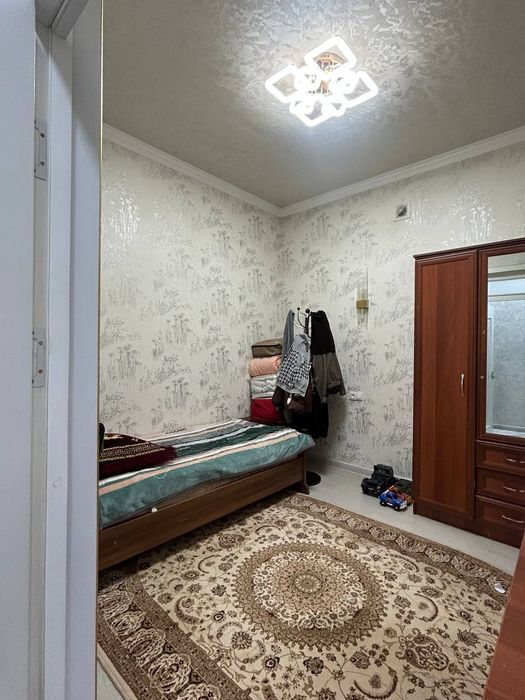 Ассалому алекум таййор кириб яшайдиган  3 етажли евро ремонтли катедж