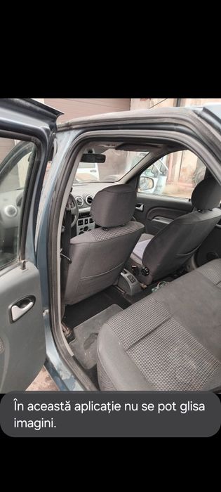 Vând Dacia logan an 2007