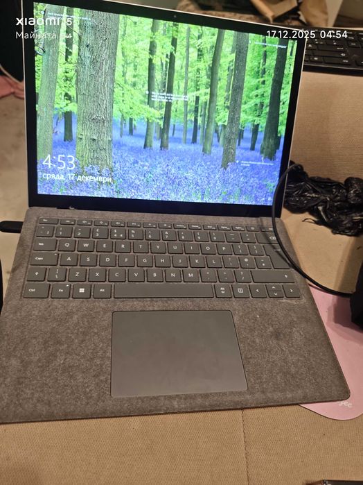 Лаптоп Microsoft Surface