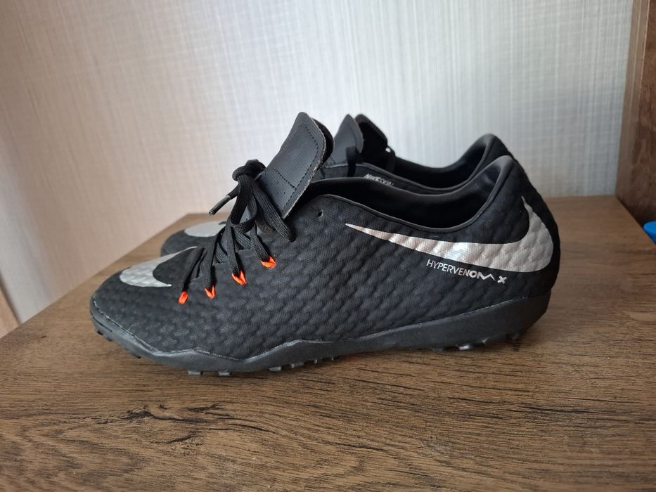 Nike Hipervenom маратонки 45 номер.