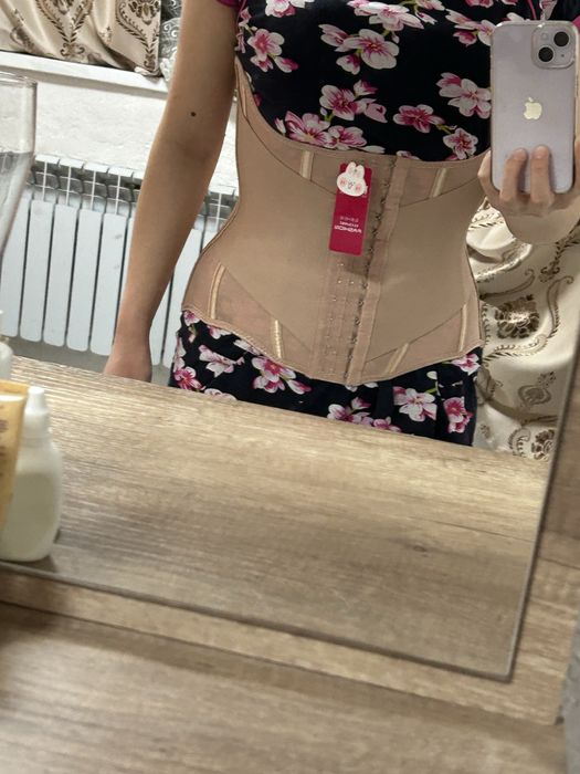 Корсет утягивающий