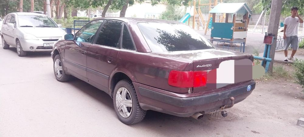 Продам ауди 100 с4