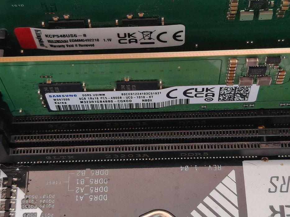 ASRock B650 Pro RS +RYZEN 5 7600X 6-Core (5.3 GHz Turbo) AM5 + 2x8GB  16GB РАМ DDR5