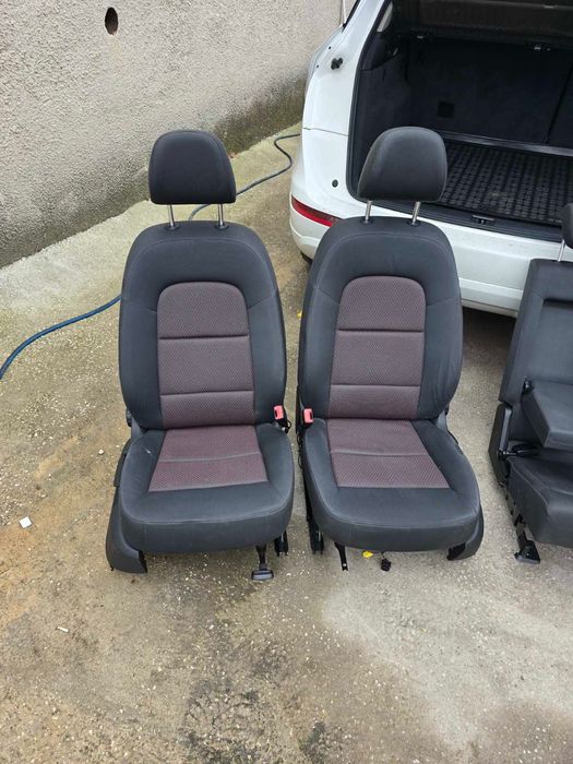 Салон за Audi Q5