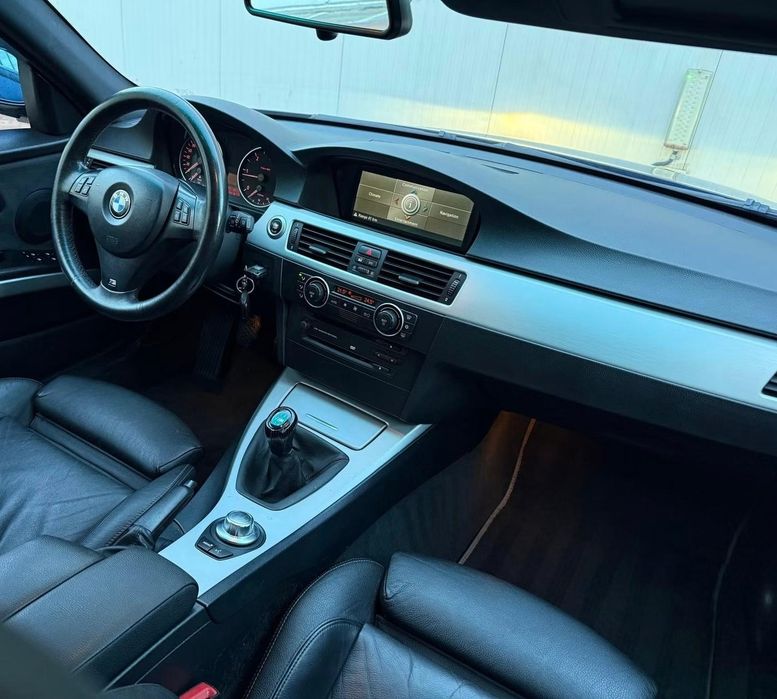 BMW Seria 3 E90/ 2006/ 2.0d/ 163cp/ Pachet M/ Xenon/ Navi Mare