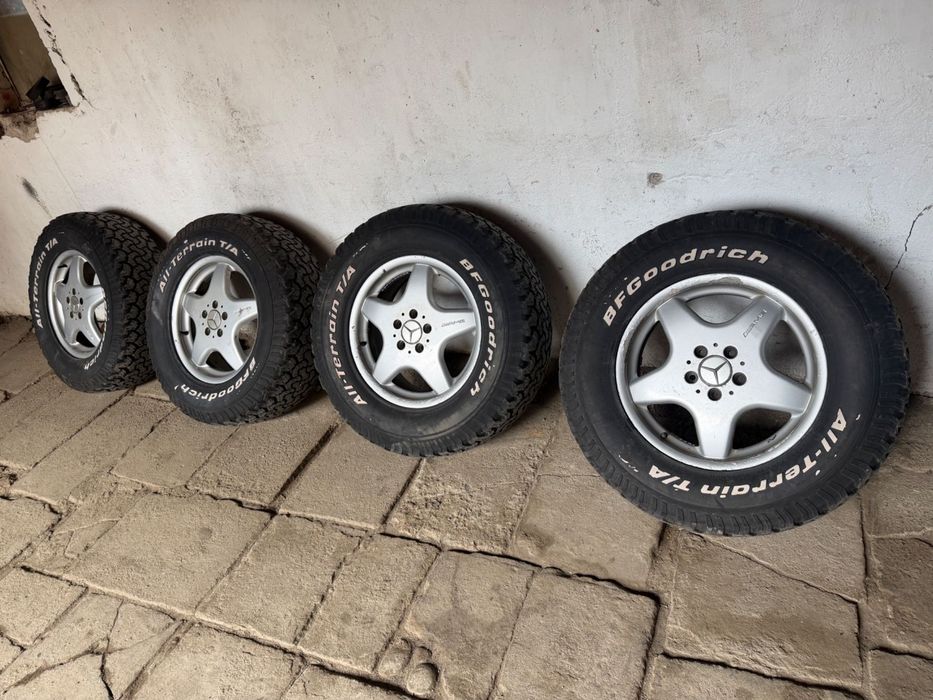 Гуми с AMG джанти Мерцедес 265 70 17