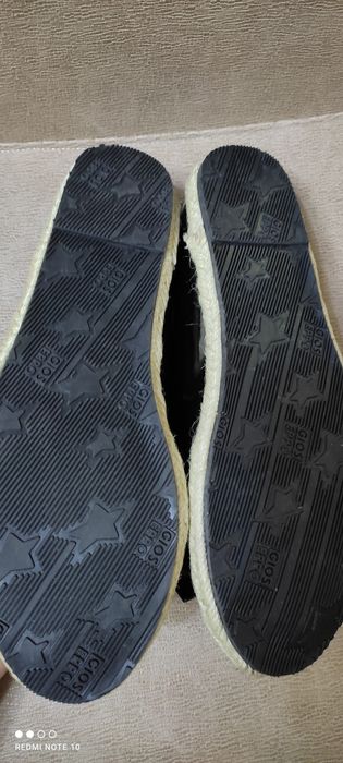 Дамски обувки - сиви и черни