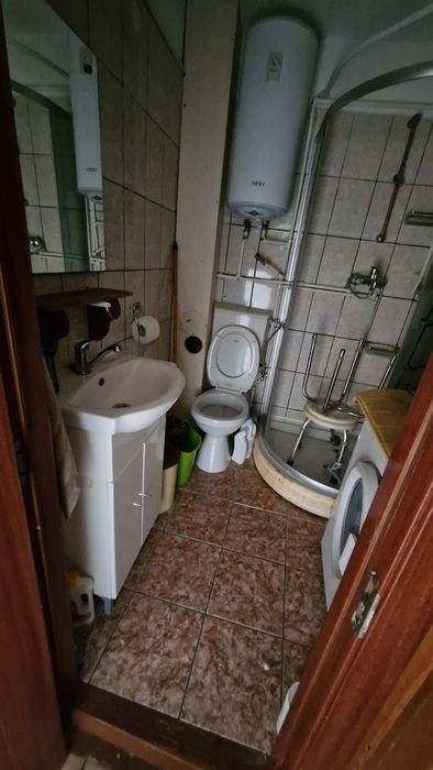 Garsonieră de Vânzare