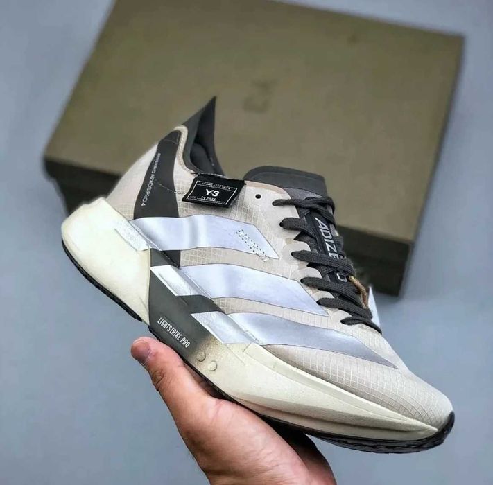 Продавам нови мъжки маратонки Adidas Adizero Adios Pro 4 Y-3 Alumina Cinder