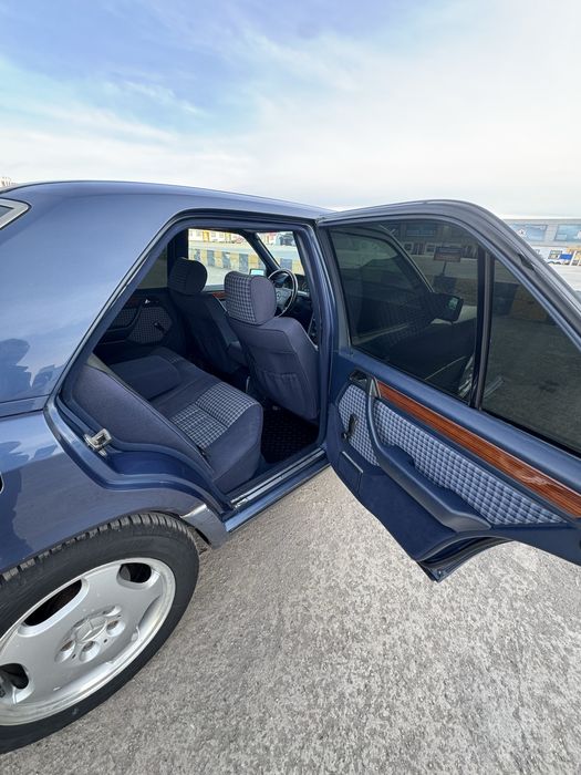 Продам Мерсадес W124