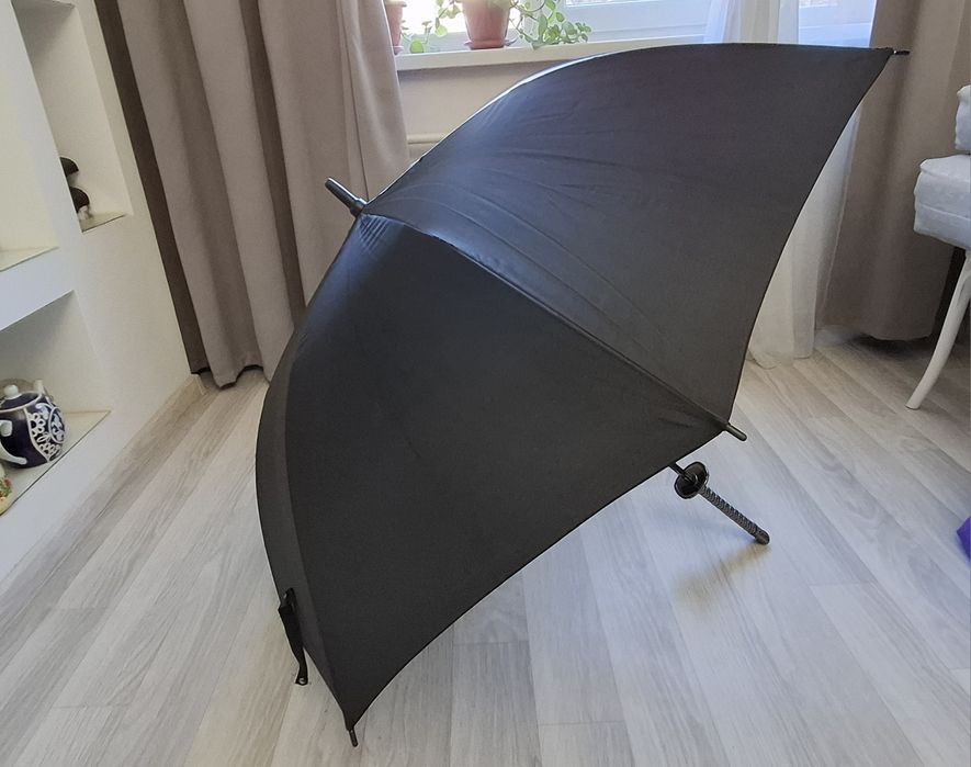 Продам зонтик большой