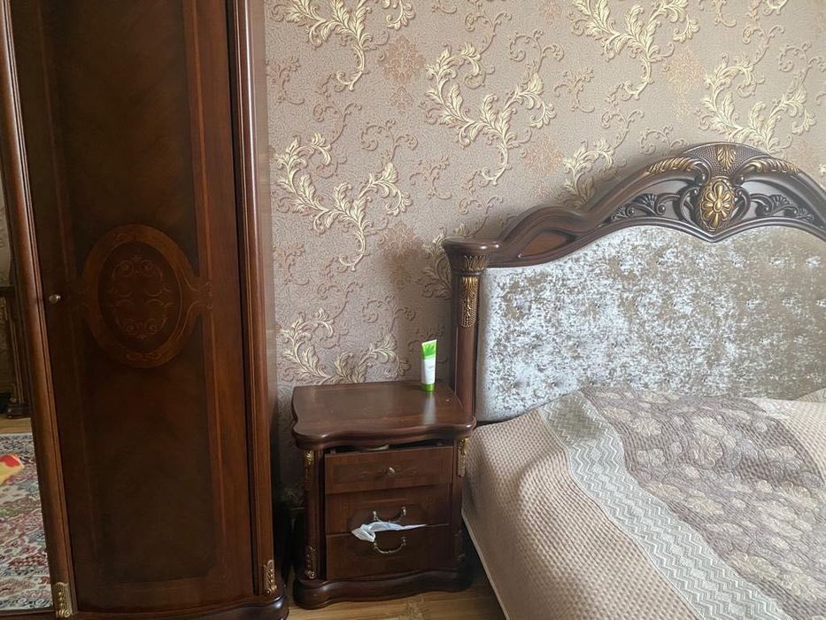 Спальный гарнитур