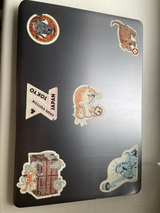 Продам ноутбук i3 7100u