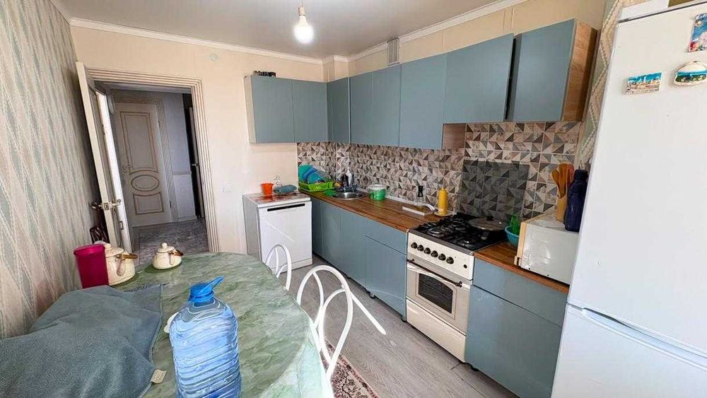 Продается 4-комнатная квартира в Самале Иван Империя