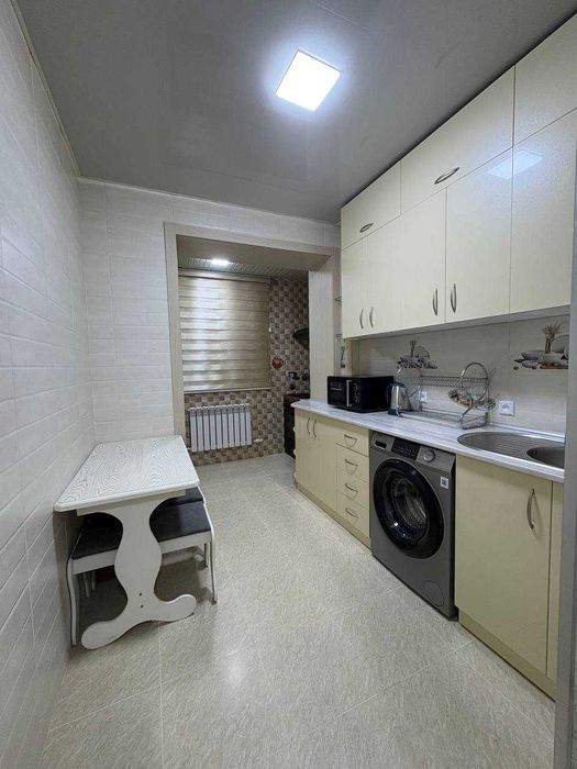 Сдаётся отличная квартира для одиночек 1/2/4 на Мирабаде