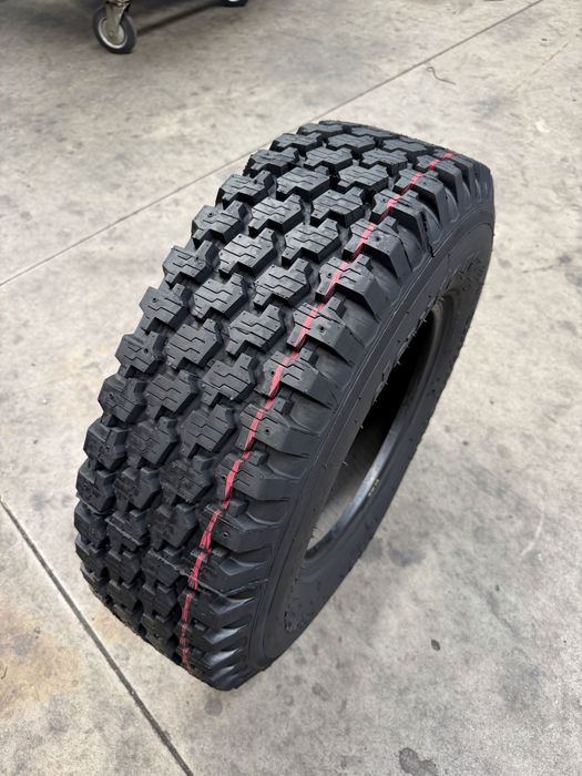 Anvelope Off Road 215/65 R16 215/70 R16 195 R15 205/70 R15 215/70 R15 225/70 R15 225/75 R15 235/75 R15 31x10.5 R15 265/70 R15 265/75 R16 265/70 R16
