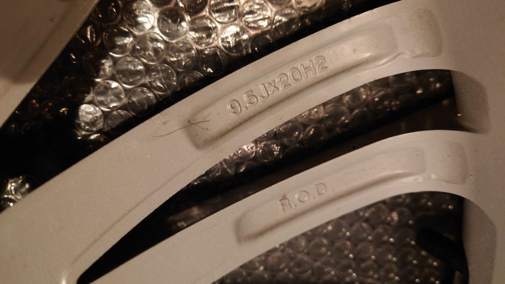 BMW джанти 20 цола спорт пакет  F06 ,F12, F13.  5x120 с MİCHELİN