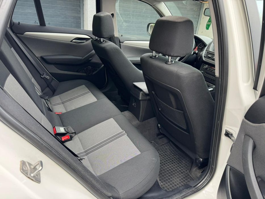 BMW x1 alb ,nu accept schimburi!