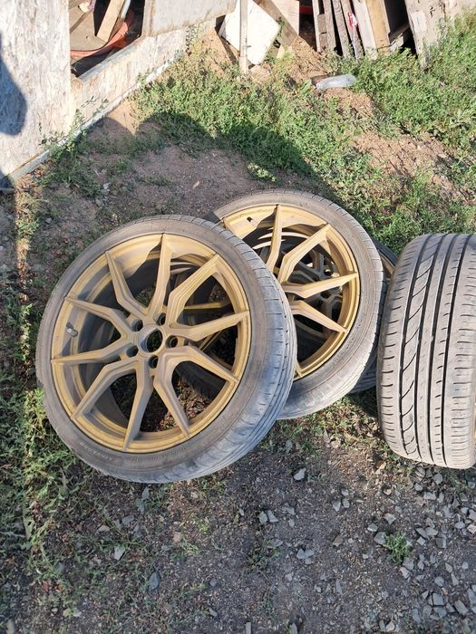 Продам диск с шиной