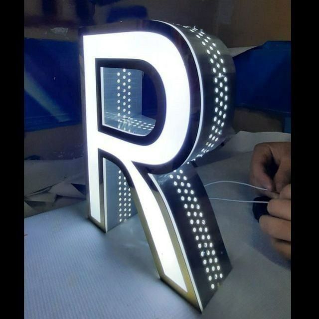 Reklama tashqi xizmatlari