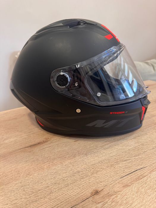 Каска за мотор MT Helmets Stinger 2 размер S