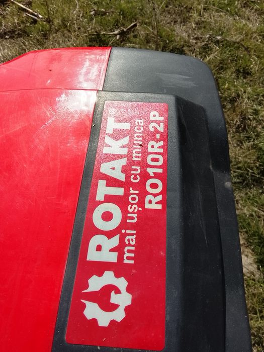 Vând motocultor 10 cai