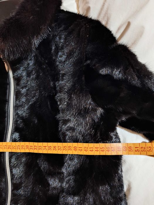 Haină de vizon croiala modernă