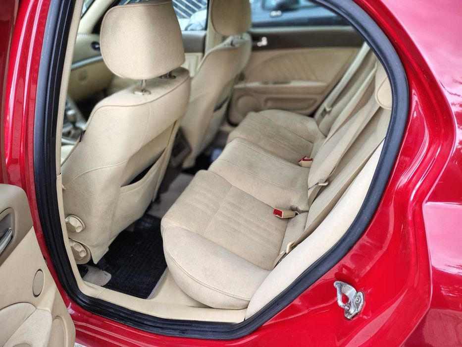 Alfa Romeo 159 INTRETINUTA cu cauciucuri de iarna